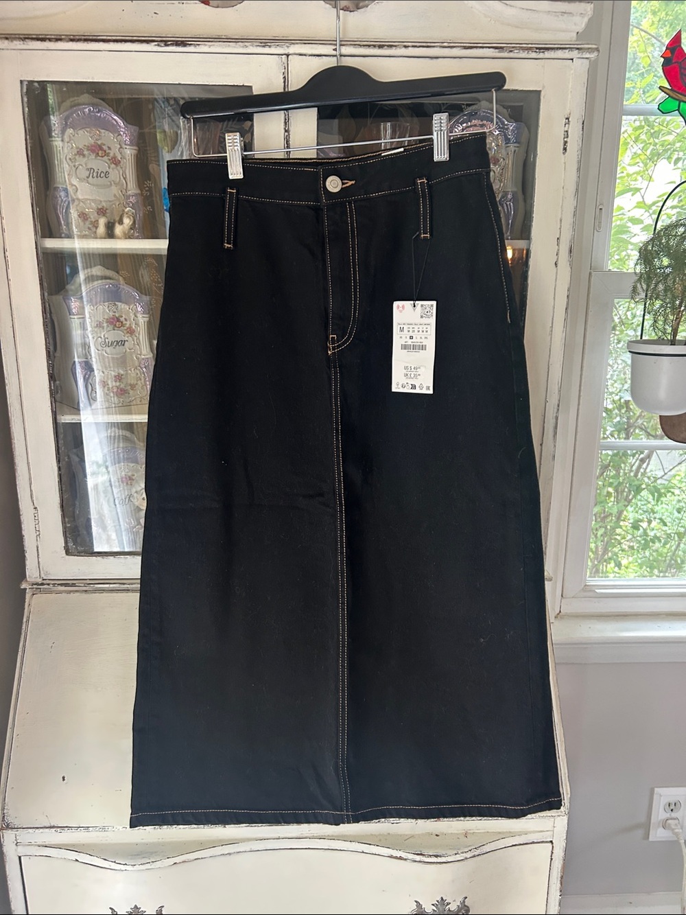 Zara Black Denim Midi Skirt with Contrast Stitching